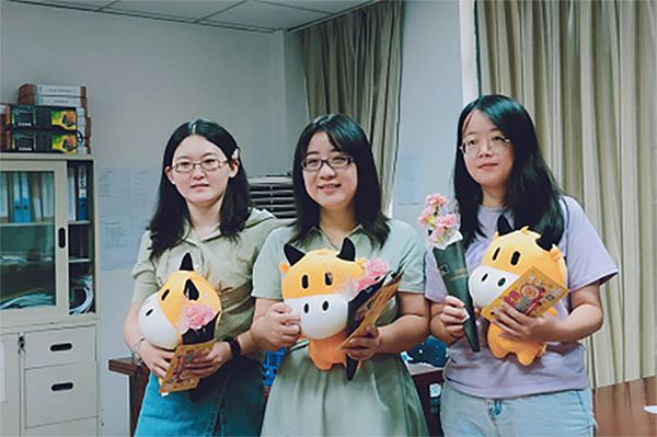 教师节图片最新图片,教师节图片最新图片，致敬师恩，感恩教育