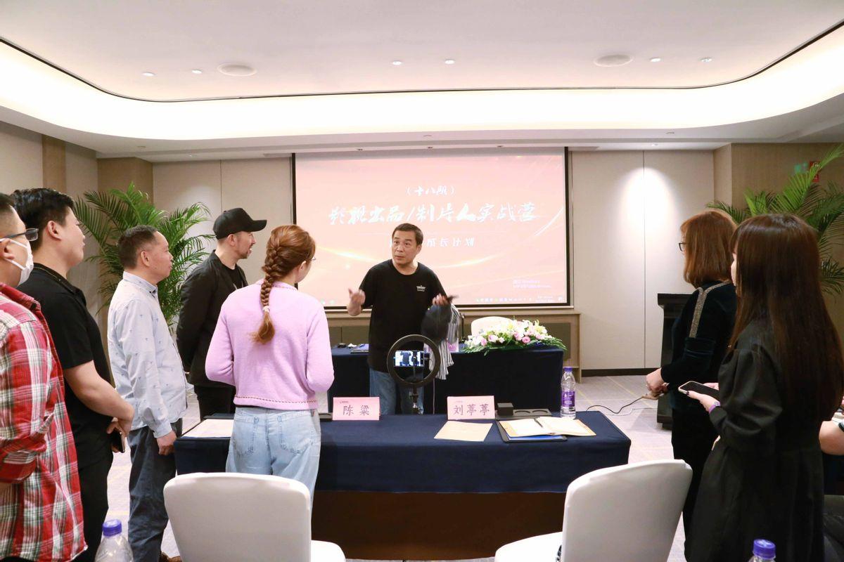 美国最新电影,美国最新电影，引领全球影视潮流的先锋力量