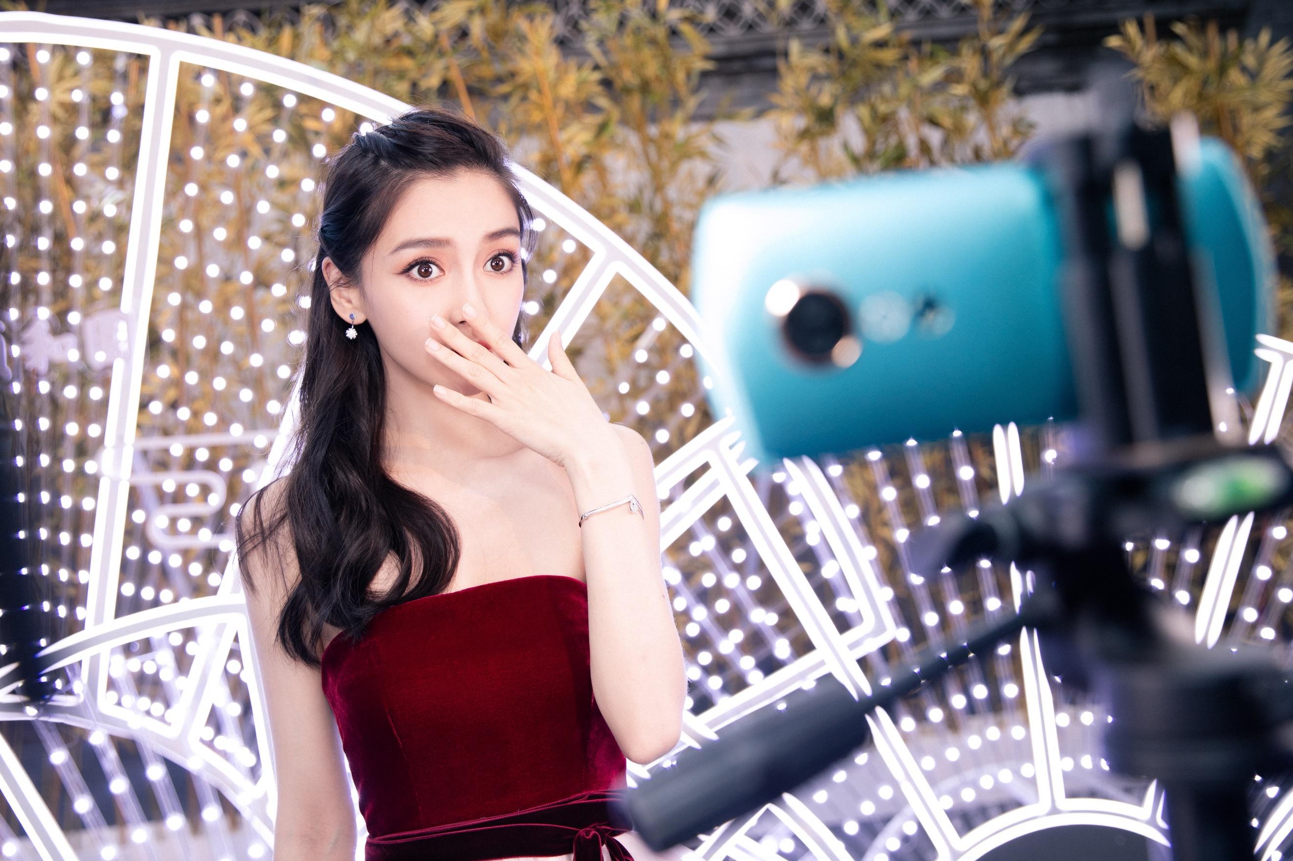 精品熟女碰碰人人A久久:12-16-17-34-44-45S：34,精品熟女社交魅力，一场深度探讨与体验之旅（12-16-17-34-44-45S）