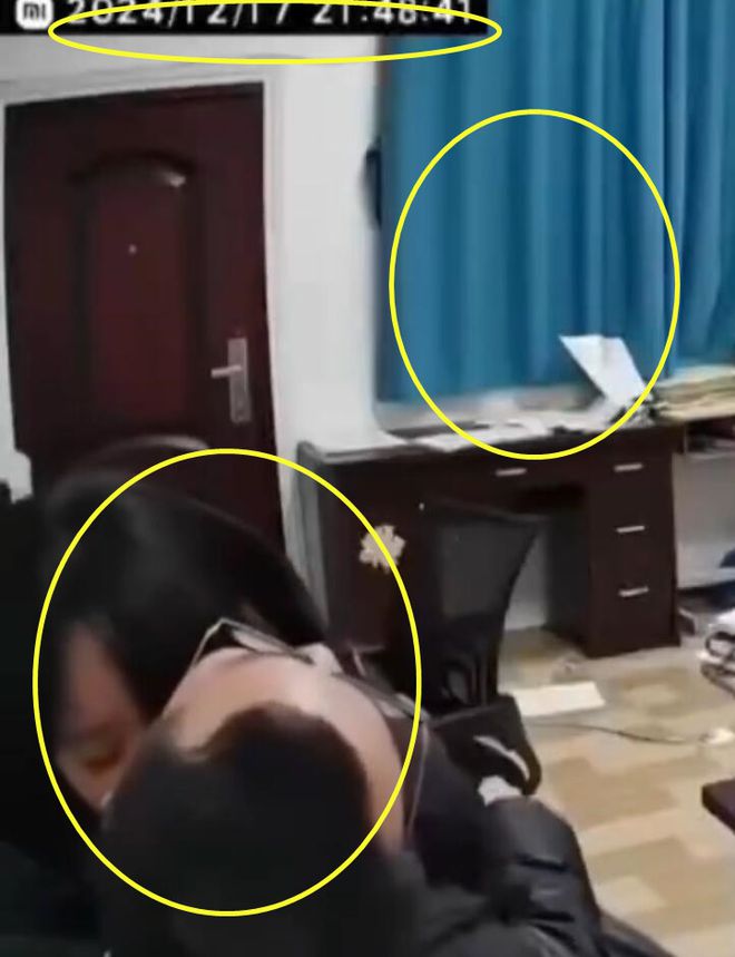 办公室娇喘的短裙老师在线视频:14-23-27-34-35-41E：49,办公室娇喘的短裙老师在线视频，探索教育的另一种可能
