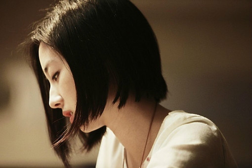 色诱视频在线观看:15-20-23-27-37-38J:47,探索网络时代的色诱视频,在线观看需谨慎