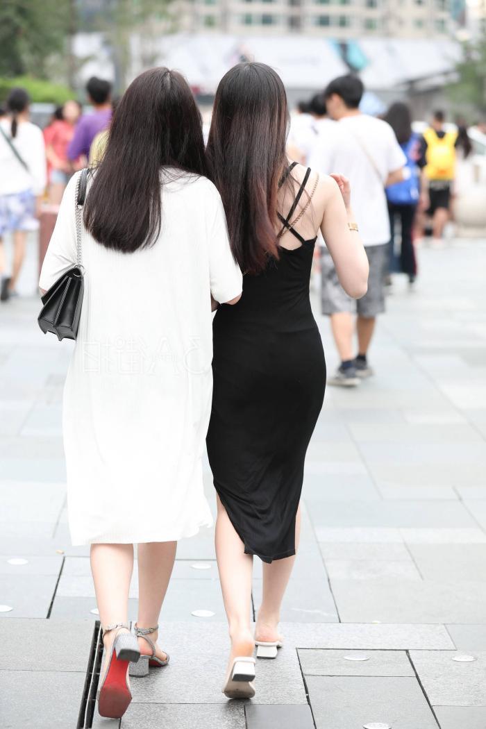 熟女体下毛毛黑森林:21-25-39-40-46-47D:04,熟女体下毛毛黑森林,探索女性神秘魅力的独特韵味