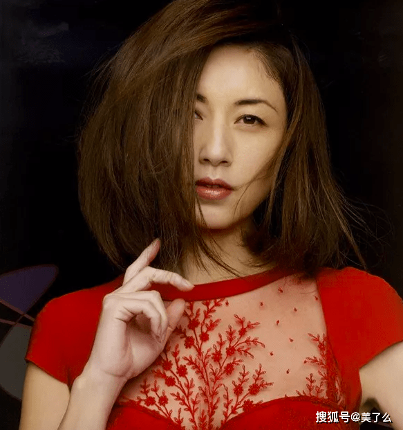 日本熟妇XXⅩ浓密黑毛HD:34-35-38-40-42-43Y：13,日本熟妇的魅力，浓密黑毛与独特的审美文化