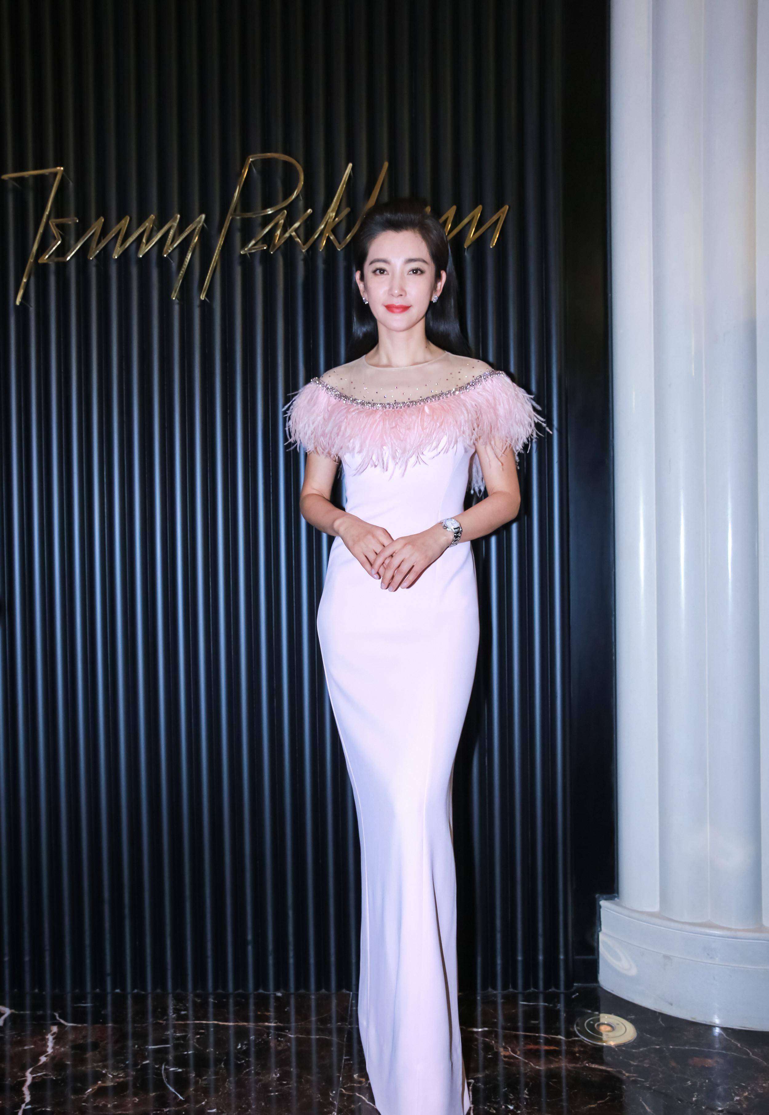 各种少妇BBW撒尿:24-25-26-46-47-48Q:14,探索各种少妇BBW的排尿体验,从24到48的微妙变化