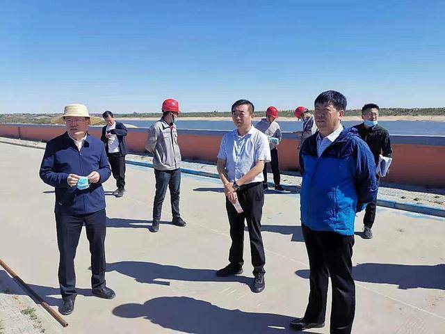 亚洲综合AV一区二区三区:01-14-25-30-31-41Z：13,亚洲综合娱乐产业，一区至四区深度解析（关键词，AV、综合娱乐）