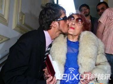 人妻老妇乱子伦精品无码专区:14-26-27-34-40-44J：18,人妻老妇乱子伦精品的无码专区探索