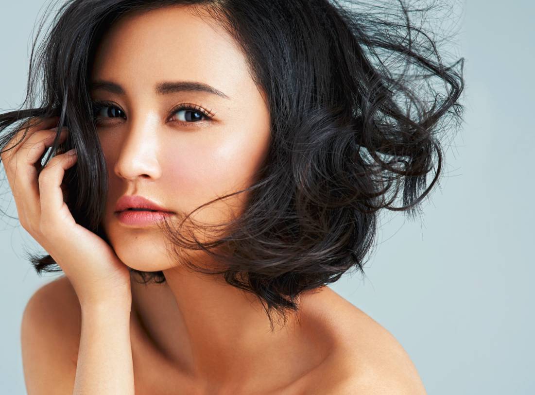 人妻精品久久无码专区精东影业:01-17-19-23-25-43W：09,关于人妻精品影视内容的探讨，从精东影业看成人影视产业的新趋势