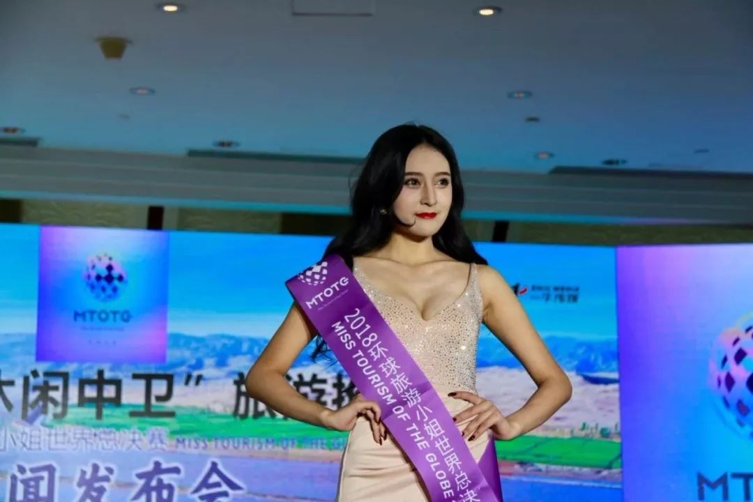 人妻无码久久一区二区三区免费:15-20-25-37-43-48T：23,探索成人内容的多元区域，一区二区三区免费与人妻无码现象的思考
