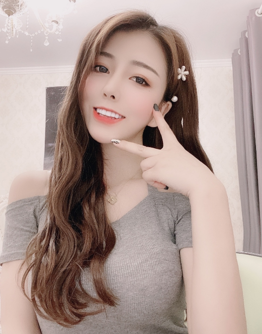 自拍偷在线精品自拍偷无码专区:01-05-08-11-20-27E：21,探索自拍世界，从精品自拍专区到无码专区的深度解析（01-05-08-11-20-27E，21视角）
