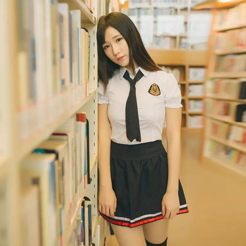 国产日韩高清制服一区:10-26-27-28-33-45E：39,探索国产日韩高清制服文化，从一区到多区的深度解析