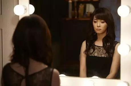 亚洲AⅤ日韩AV电影在线观看:02-07-09-17-32-41B:21,亚洲AⅤ日韩AV电影在线观看的发展与影响,一种文化现象的探讨