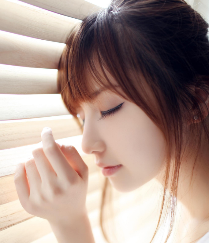 国产精品无码AV无码:01-07-08-11-17-37A:28,国产精品影视文化的探索与发展,从AV无码角度看文化多样性