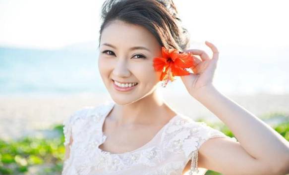 久人人爽人人爽人人片AV:07-33-34-36-43-46P：33,色情内容是不合法的，违反我国相关的法律法规。我们应该遵守法律和道德准则，远离色情内容。如果有其他有益身心的娱乐需求，可以寻找一些正规的平台或文化活动，例如观看电影、参加体育运动等。这些活动不仅能够提供娱乐，还能够促进身心健康，增强社交能力。