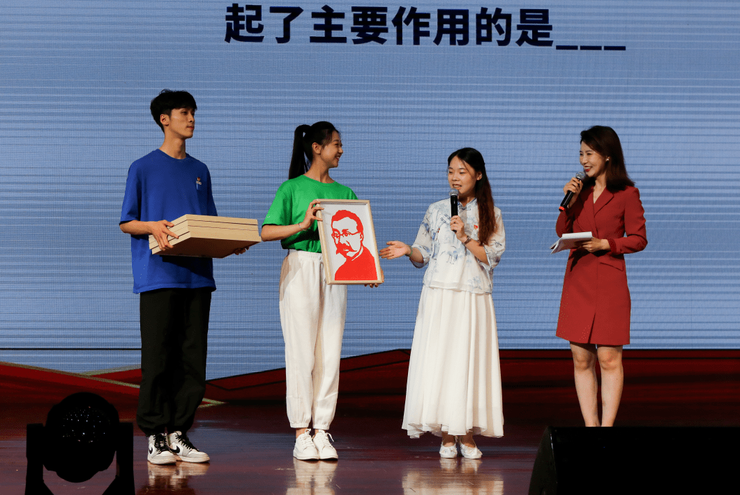 精品国模一区二区三区:02-28-35-37-40-42P：22,探索精品国模的魅力，一区、二区、三区的独特风采