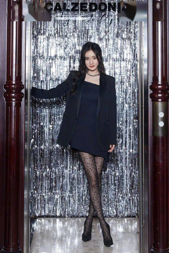 亚洲欧美丝袜精品久久:01-06-07-09-16-29A:43,亚洲欧美丝袜精品探索之旅,一场跨越时空的时尚盛宴(01-06-07-09-16-29A篇)