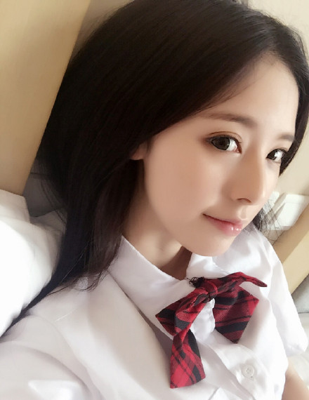 超清纯白嫩大学生无码网站:04-06-11-13-23-26Z：15,探索超清纯白嫩大学生的网络世界，关于无码网站的一些真相与反思（04-06-11-13-23-26Z）
