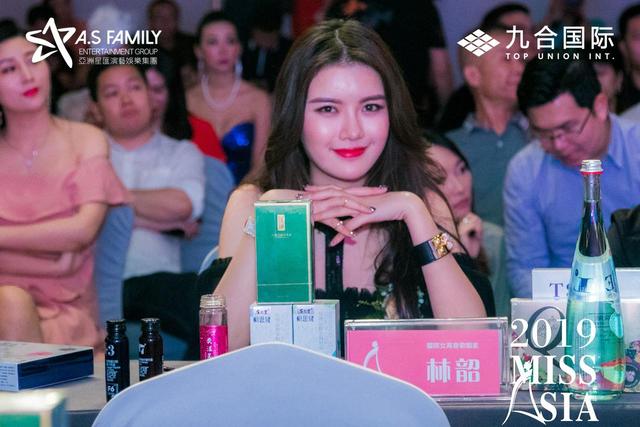 亚洲国产成人精品无码区在线:01-10-12-28-31-37J:05,探索亚洲国产成人精品无码区在线,一场文化与娱乐的交融之旅(01-10-12-28-31-37J)