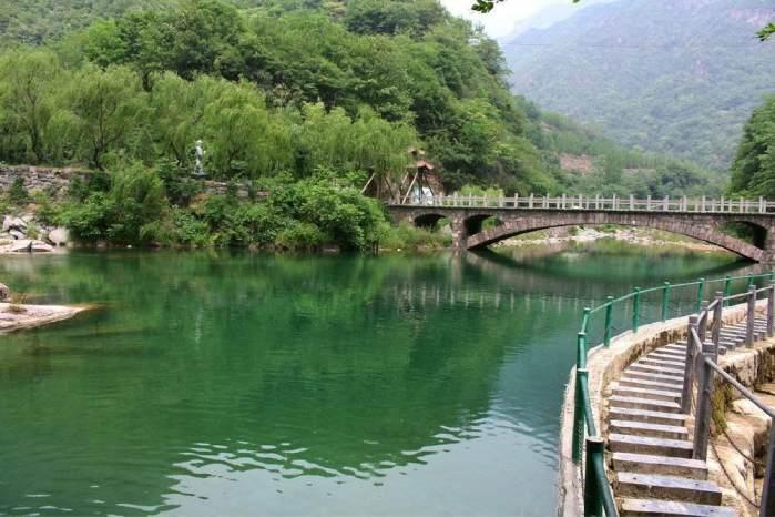 亚洲1区2区3区精华液:04-14-24-33-41-43K:11,亚洲精华液,探索区域差异与独特魅力