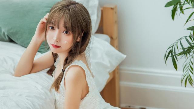 成人午夜福利视频后入:02-09-26-31-45-49D：23,探索成人午夜福利视频，一种文化现象的多维解读