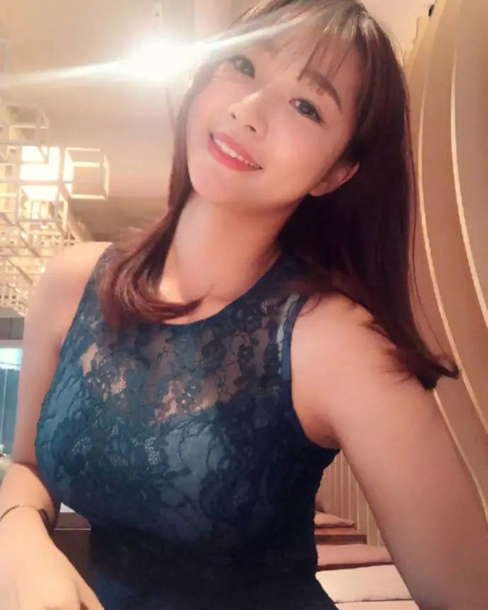 丰满少妇被猛烈进入高清APP:15-21-29-32-41-46B：44,丰满少妇被猛烈进入高清体验，探索数字世界的激情与诱惑