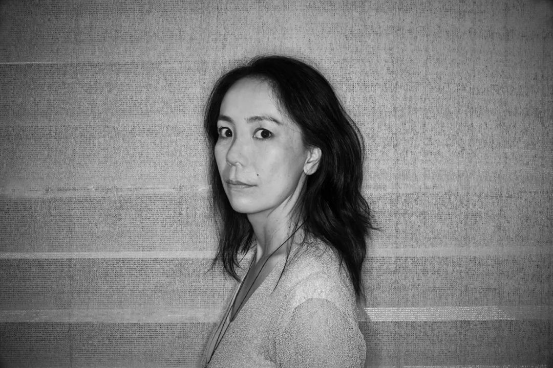 亚洲综合另类小说色区色噜噜:05-06-13-17-24-45V:20,亚洲综合另类小说的探索与赏析,以特定作品为例