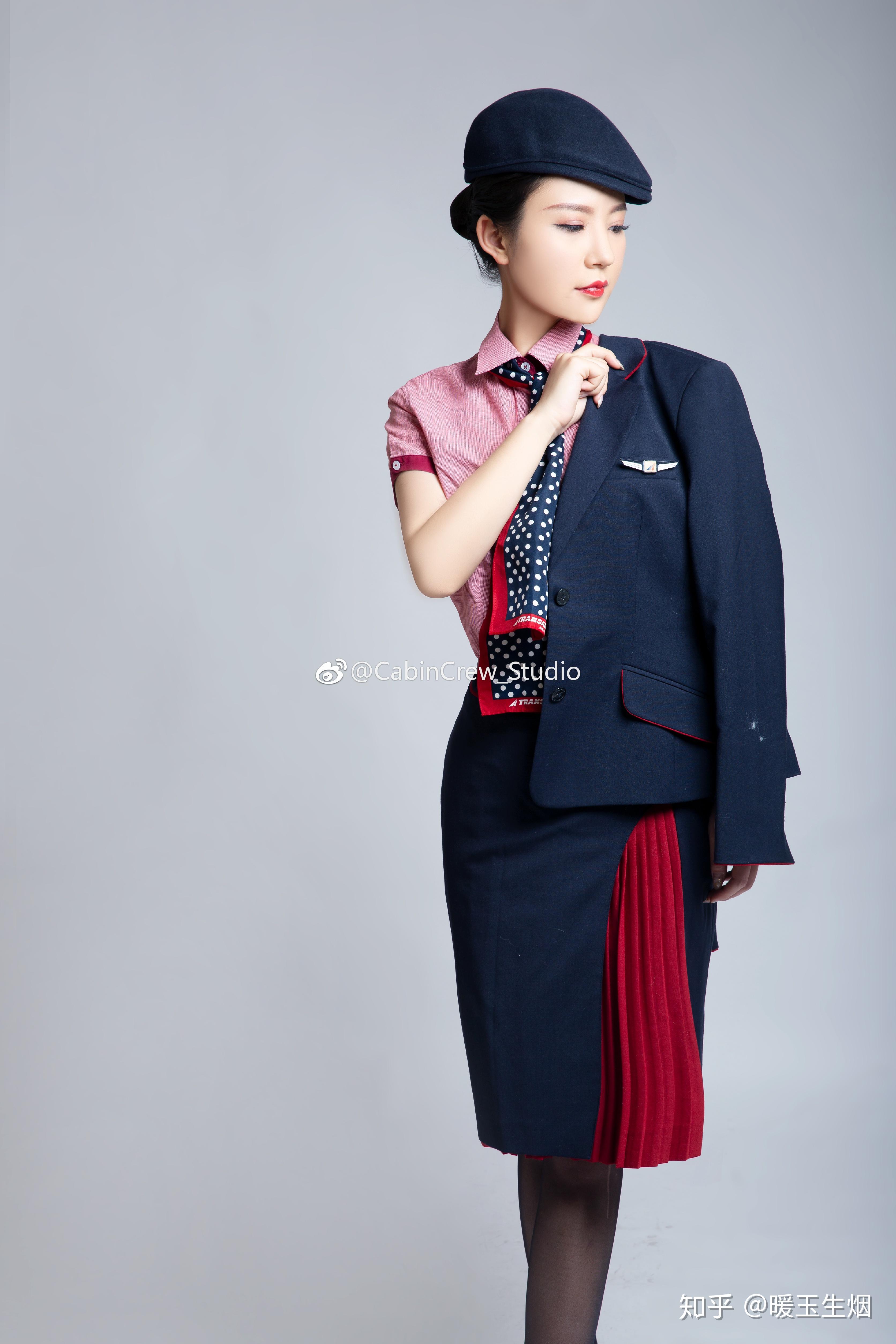 制服国产欧美亚洲日韩:01-15-16-33-43-47M:16,制服与文化的交融,国产与全球时尚的多维解读(关键词,国产、欧美、亚洲、日韩,01-15-16-33-43-47M,16)