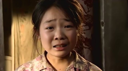 村长用力挺进她的花苞:01-05-08-11-20-27E：21,村长的决心，盛开在时光里的乡村新篇章