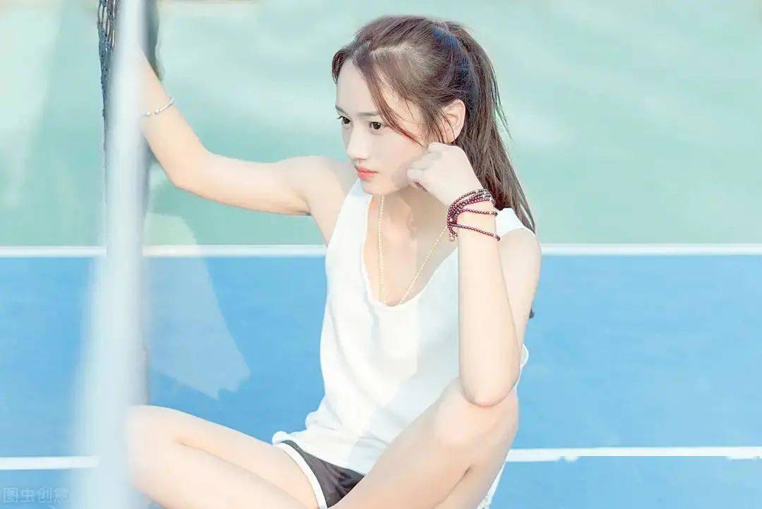 精品人妻少妇嫩草AV无码专区:07-10-12-18-20-49T:30,探索精品人妻少妇嫩草的世界,深度解析AV无码专区现象