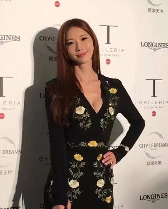 丰满少妇人妻无码:03-09-20-29-31-37R：45,丰满少妇人妻的无码世界，探索真实与幻想的交汇点