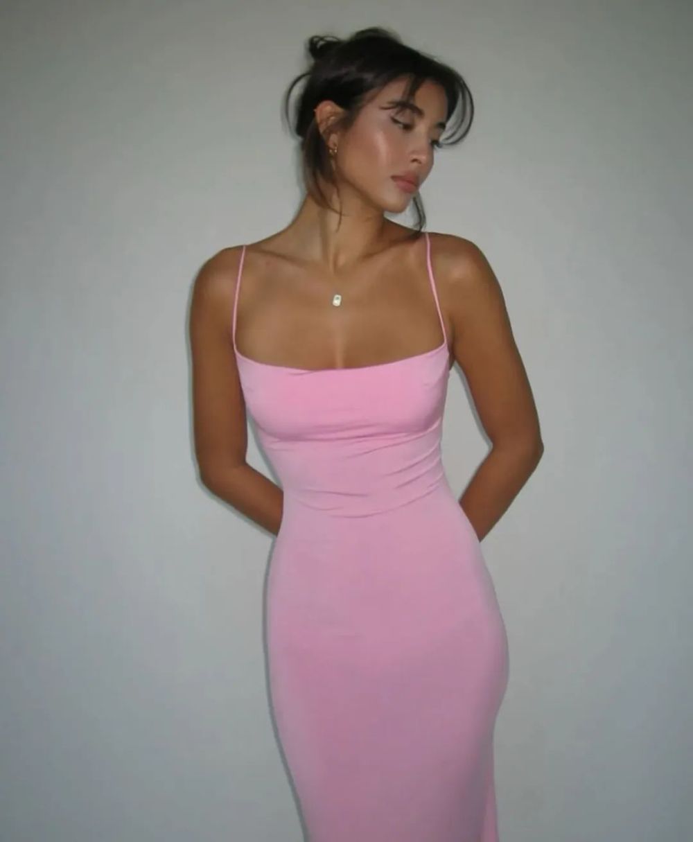 少妇粉嫩的下面好多水:24-26-32-34-35-41M:04,少妇的私密世界,娇嫩与湿润的奥秘