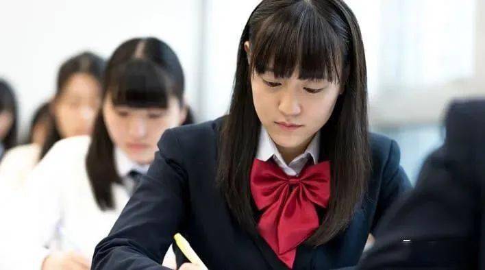 日本在线看片免费人成视频1000:01-02-16-29-41-47N：18,探索日本在线视频世界，免费观看成人内容的深度解析