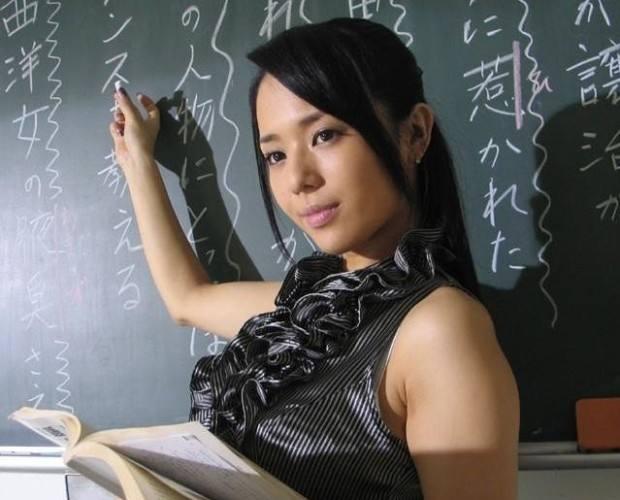 中文亚洲av片在线观看:09-11-16-23-30-41C：25,关于中文亚洲AV片在线观看的一些思考