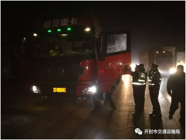 深夜国产一区二区三区在线看:15-16-24-32-35-48Q：33,深夜国产一区二区三区在线看，探索影视文化的独特魅力与变迁