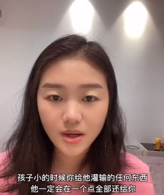 偷国内自拍视频在线观看:02-27-31-32-36-49L：14,偷国内自拍视频背后的故事，深度探讨与警示