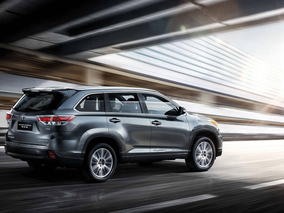 亚洲欧美精品SUV:21-22-25-43-44-47D：35,亚洲欧美精品SUV，探索21世纪的智能驾驶新纪元（车型，21-22-25-43-44-47D与35）
