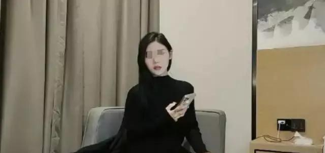 91人妻中文字幕无码专区蜜:04-05-16-20-33-48N：24,探索91人妻中文字幕无码专区——蜜的独特故事（04-05-16-20-33-48N）