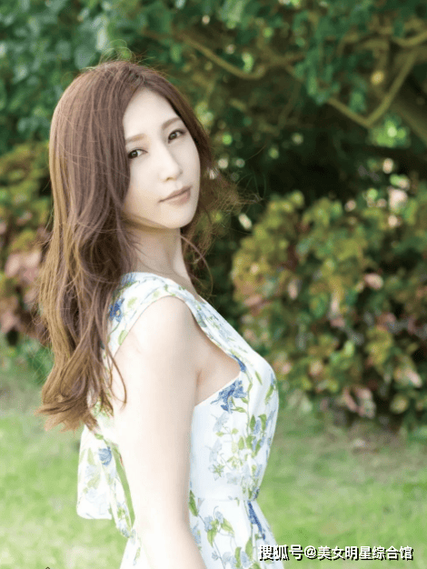 久久久精品人妻一区二区三区四:01-08-18-21-24-37B：27,久久久精品人妻一区二区三区四区深度解析，探索成人世界的多元魅力