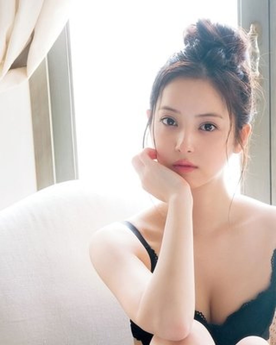YW尤物AV无码点击进入福利:10-13-24-25-29-45B：42,探索YW尤物的世界，福利与内容的深度解析