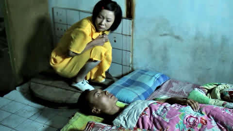 人妻老妇乱子伦精品无码专区:06-12-37-42-45-49V：33,探索成人世界的边缘地带，人妻老妇乱子伦精品无码专区
