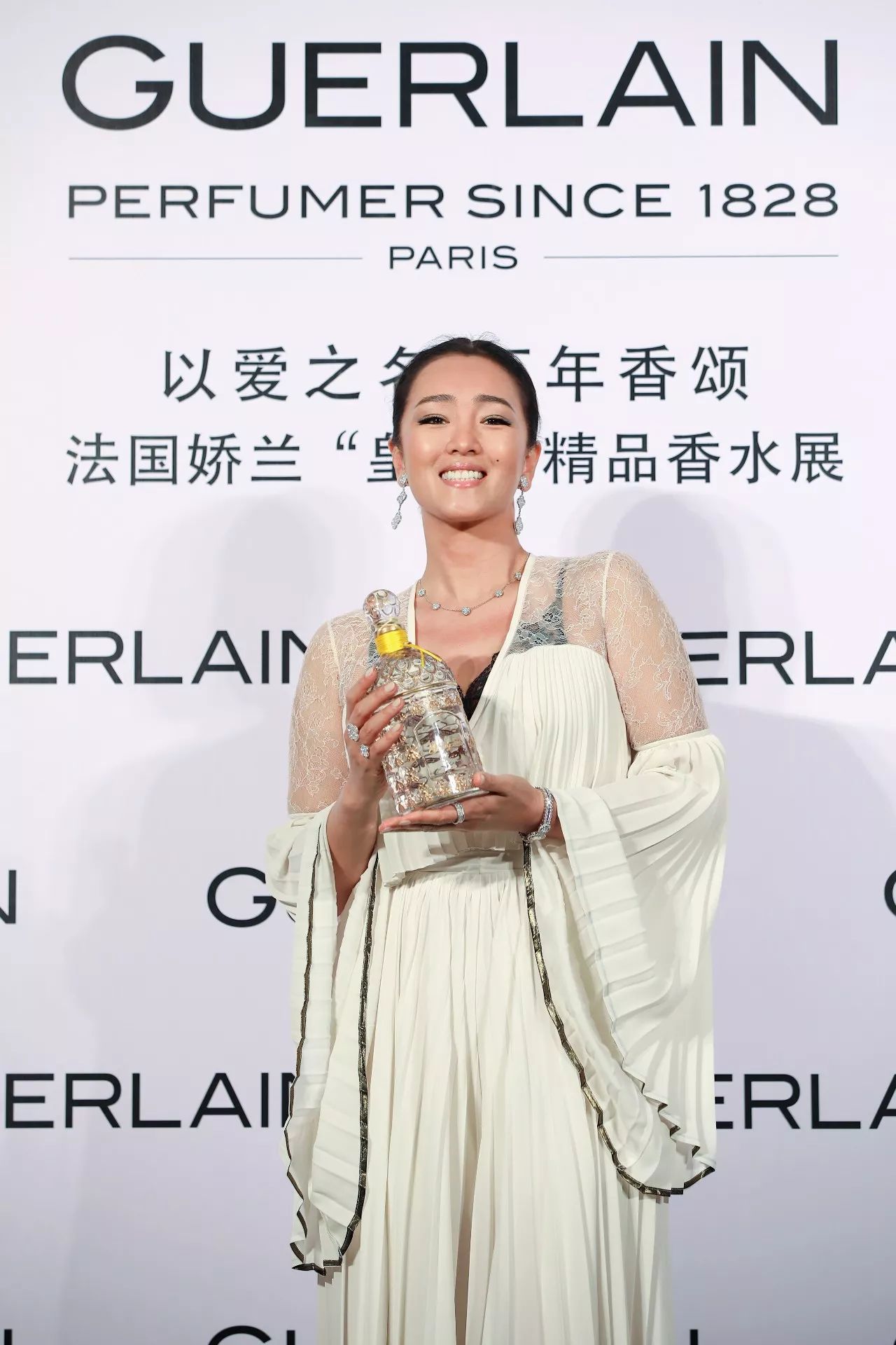 在线观看亚洲精品国产福利片:06-08-15-29-44-49A：33,在线观看亚洲精品国产福利片，探索多元文化中的艺术瑰宝