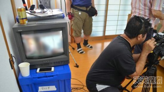 亚洲日韩AV片在线观看:01-06-27-41-42-48Z：04,亚洲日韩AV片在线观看的文化现象与深度探讨