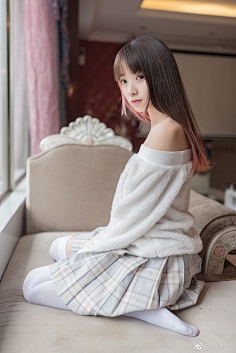 国产白丝JK制服在线视频:01-07-17-19-28-37U：17,国产白丝JK制服在线视频的魅力与探索