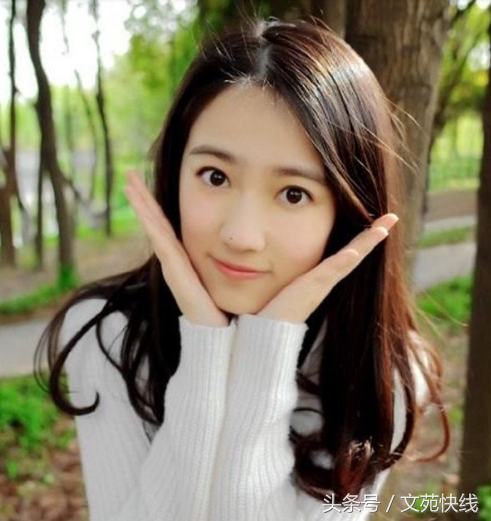 无码人妻精品一区二区:07-10-11-21-43-46V：26,色情内容是不合法的，违反我国相关的法律法规。我们应该遵守法律和道德准则，远离色情内容。如果有其他有益身心的娱乐需求，可以寻找一些正规的平台或文化活动，例如观看电影、参加体育运动等。这些活动不仅能够提供娱乐，还能够促进身心健康，增强人际交往的能力。请共同维护网络健康，文明用语，共享绿色心灵。