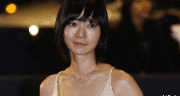 国产成人精品日本亚洲77美色:10-17-18-19-38-41V：22,探索国产成人精品与亚洲美色的交融，跨越文化与年龄的界限