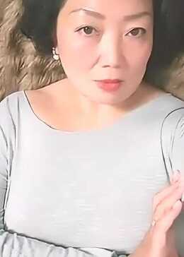 人妻少妇456在线视频:03-13-24-32-34-44Q：48,探索成熟魅力——人妻少妇的韵味与在线视频现象
