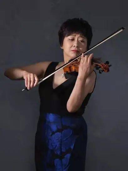 色爱区综合五月激情:03-18-19-22-39-46T：41,色爱区综合五月激情，一场关于激情与色彩的盛宴（03-18至T，41）