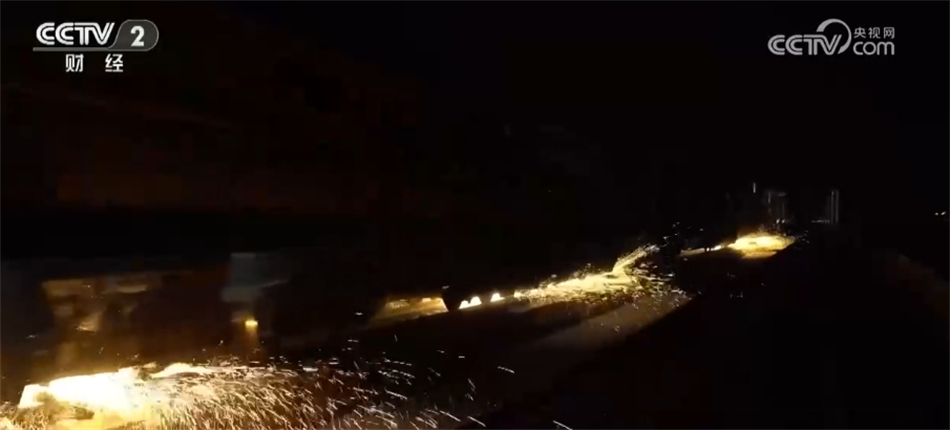 92国产精品午夜福利免费:01-06-27-41-42-48Z：04,探索国产精品的魅力，一场午夜福利的盛宴