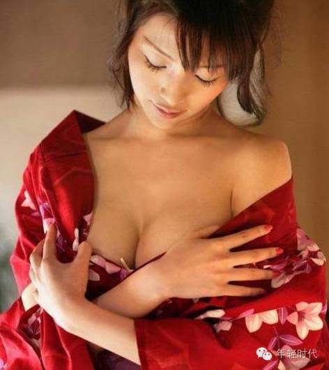 日本丰满少妇高潮呻吟:24-25-26-46-47-48Q：14,日本丰满少妇的高潮呻吟，探索成人世界的隐秘角落