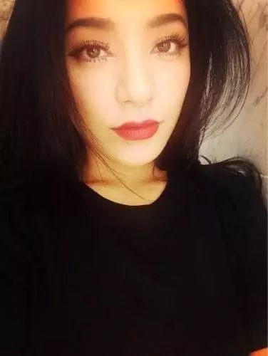 亚洲愉拍自拍欧美精品:08-15-23-27-35-49N：41,亚洲与欧美自拍文化的交融，一场视觉盛宴的探索