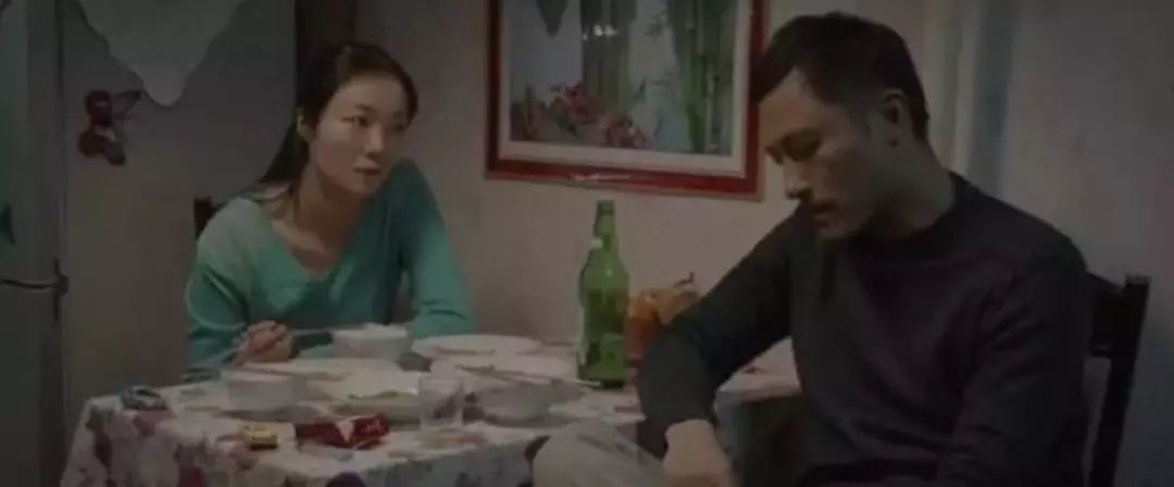 乱人伦人成品精国产在线:05-17-19-20-21-49U：25,乱人伦人成品精国产在线，深度探讨与反思
